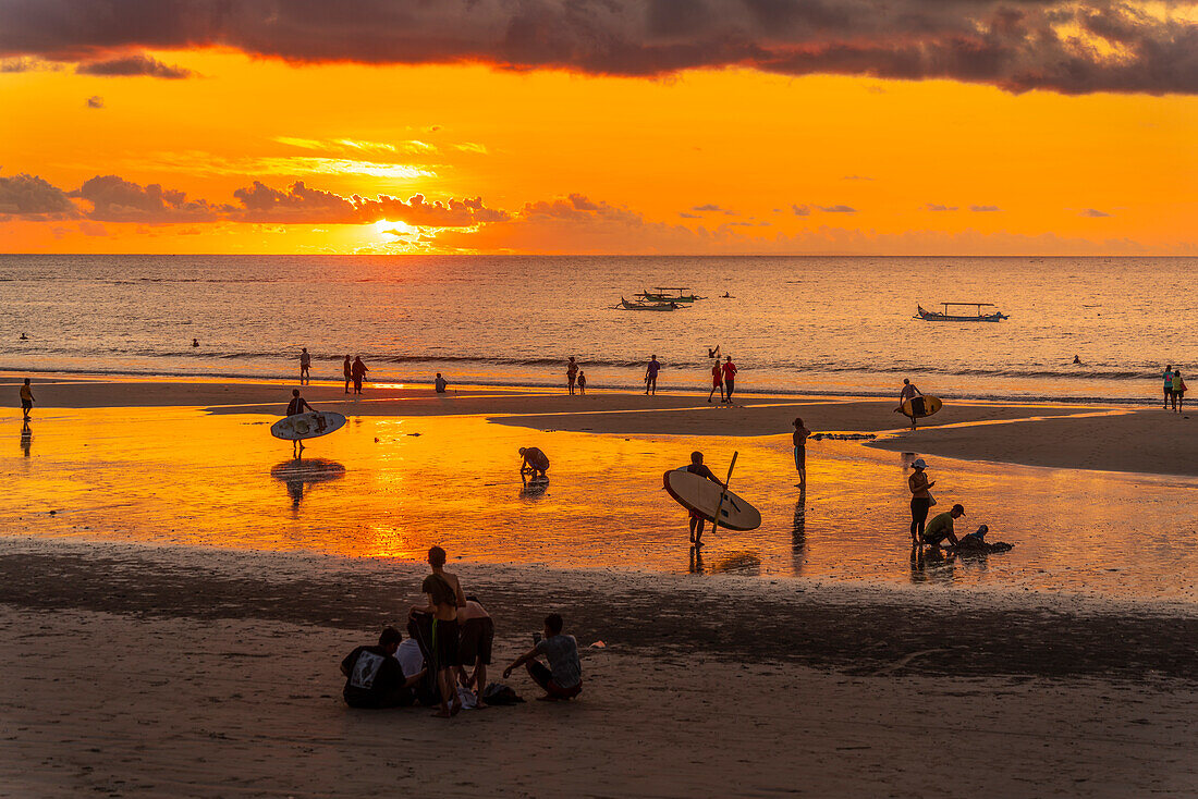 Pantai Kuta