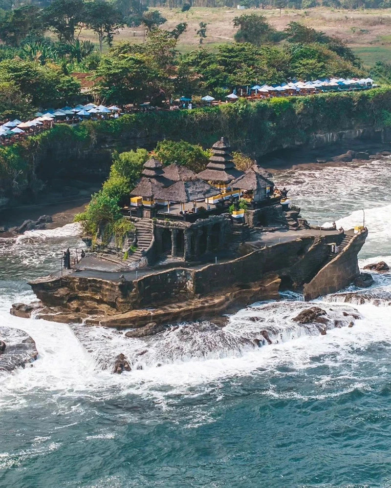 Tanah Lot