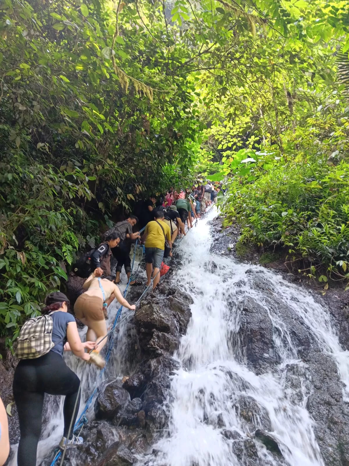 Tumpak Sewu