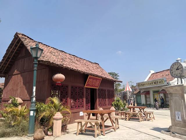 Studio Alam Gamplong